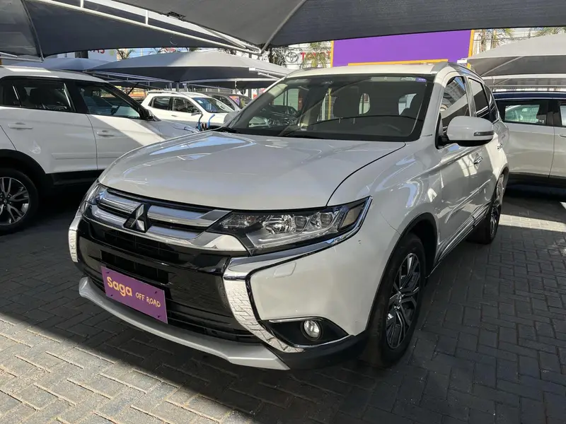Mitsubishi 2.2 DI-D Mid 4WD
