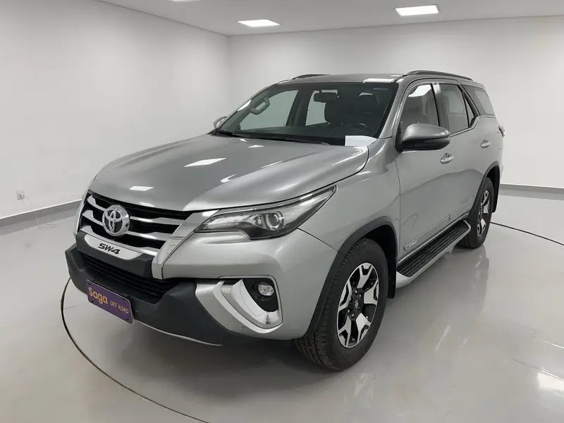 Toyota 2.8 TDI SRX 7L 4x4 (Aut) (Diesel)