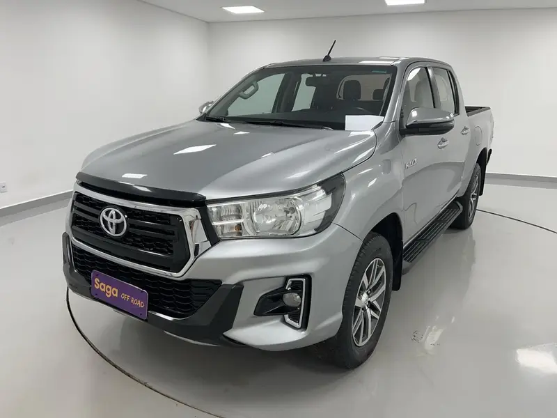 Toyota Hilux 2.8 TDI SRV CD 4x4 (Aut)