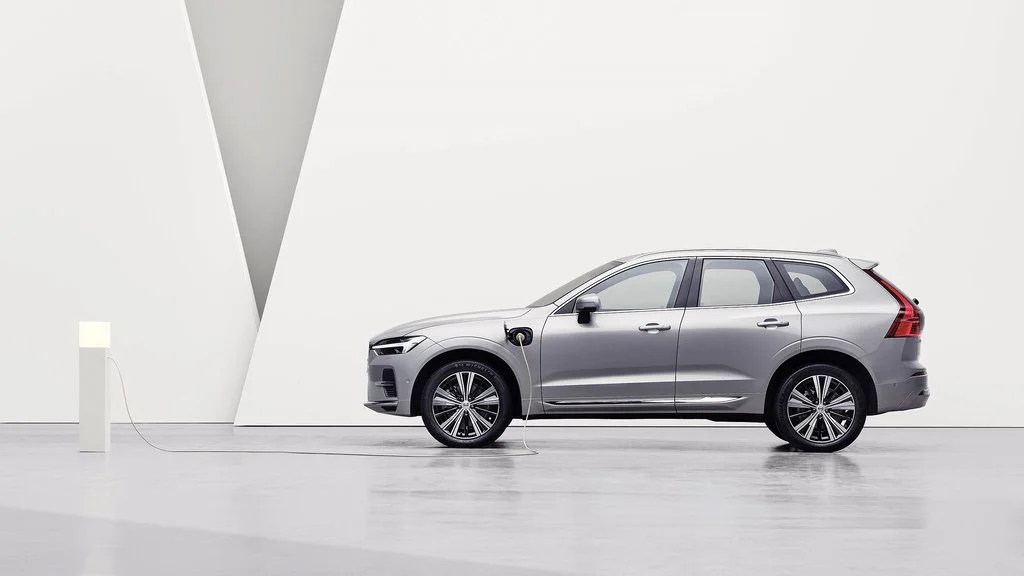 Volvo XC60 Recharge Inscription Hybrid AWD (Aut)