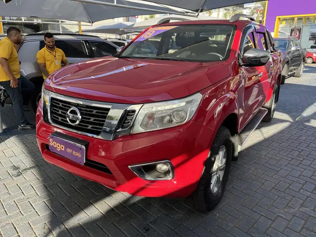 Carro Nissan Frontier 2018 2.3 TD CD LE 4x4 (Aut)