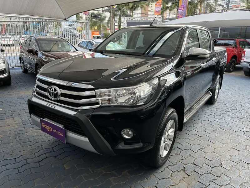 Toyota Hilux 2.8 TDI SRV CD 4x4 (Aut)