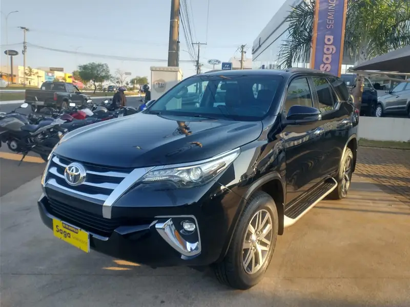 Toyota 2.8 TDI SRX 7L 4x4 (Aut) (Diesel)
