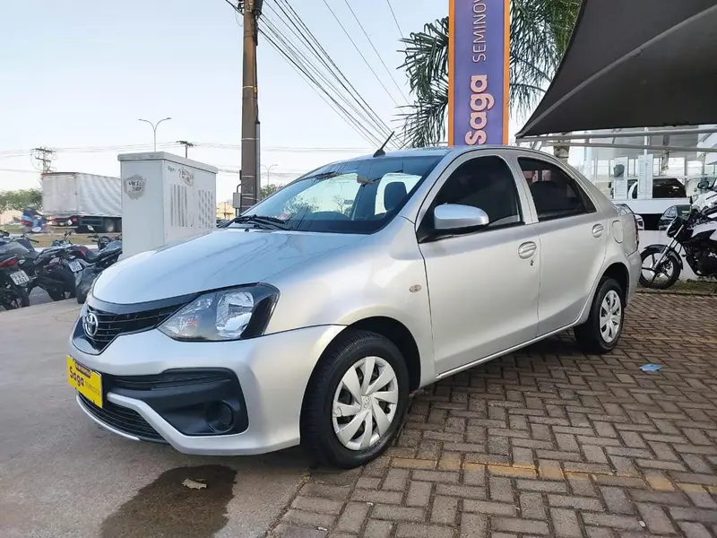 Toyota X Plus 1.5 (Aut) (Flex)