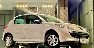 Peugeot 207 2011 Hatch XR 1.4 8V (flex) 4p