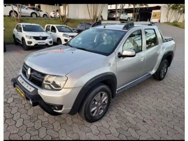 Carro Renault Duster Oroch 2020 2.0 16V Dynamique (Flex)