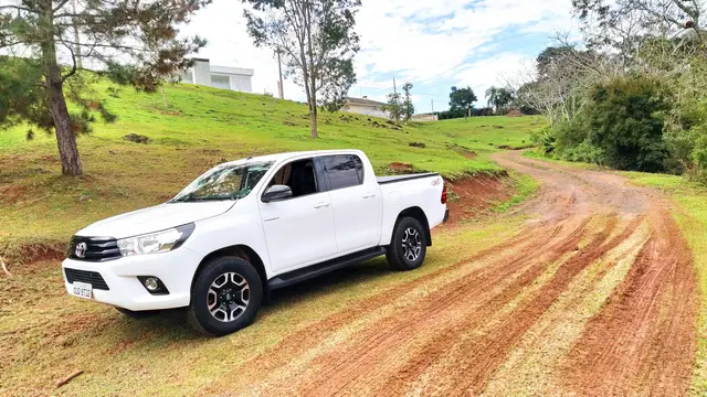 Carro Toyota Hilux Cabine Dupla 2020 Hilux 2.8 TDI STD CD 4x4