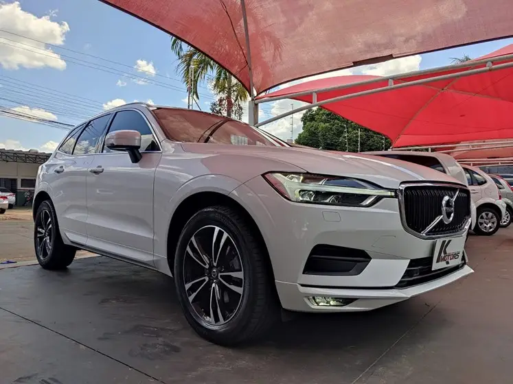 Volvo 2.0 T5 Drive-E Momentum