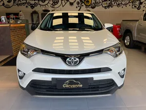Toyota RAV4 2018 2.0 Top CVT
