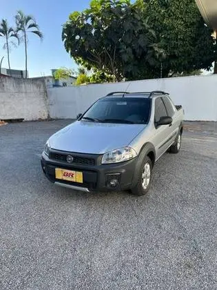 Carro Fiat Strada 2015 Working 1.4 (Flex) (Cabine Dupla)