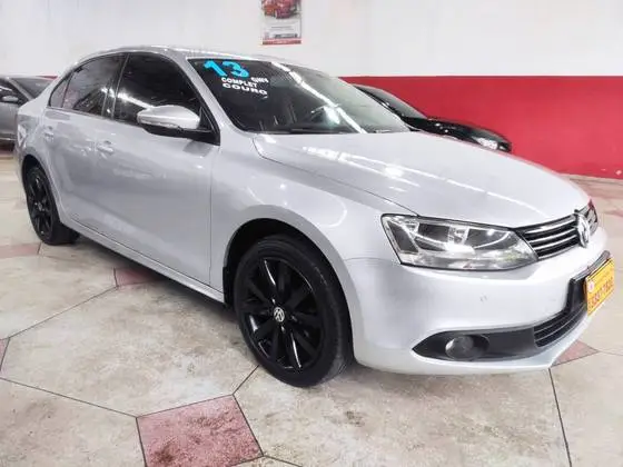 Carro Volkswagen Jetta 2013 2.0 Comfortline Tiptronic (Flex)