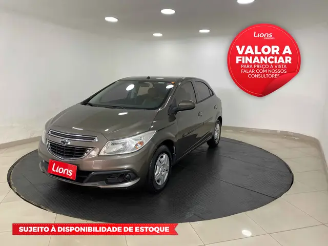 Carro Chevrolet Onix 2014 1.0 LT SPE/4