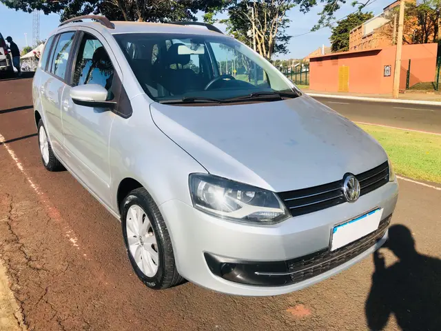Carro Volkswagen SpaceFox 2011 1.6 8V Trend (Flex)