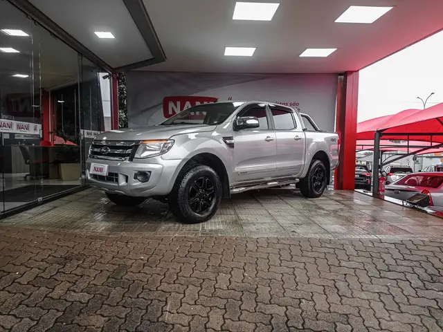 Carro Ford Ranger Cabine Dupla 2015 Ranger 3.2 XLT CD 4x4 (Aut)