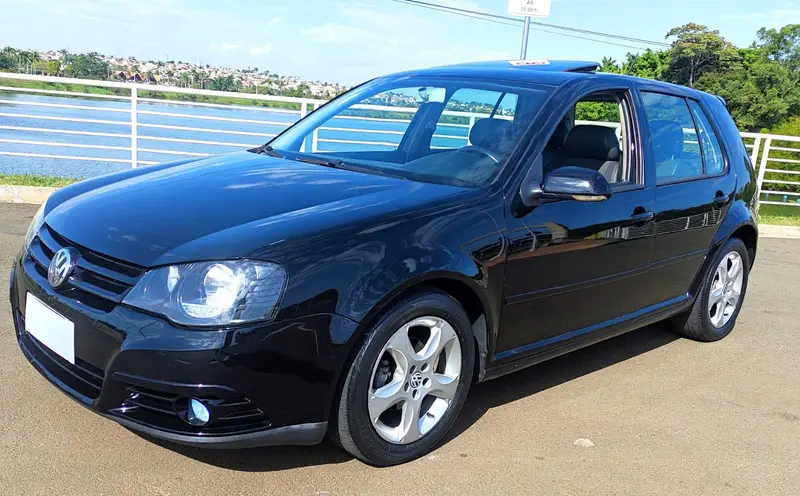 Volkswagen Golf Sportline 1.6 (Flex)