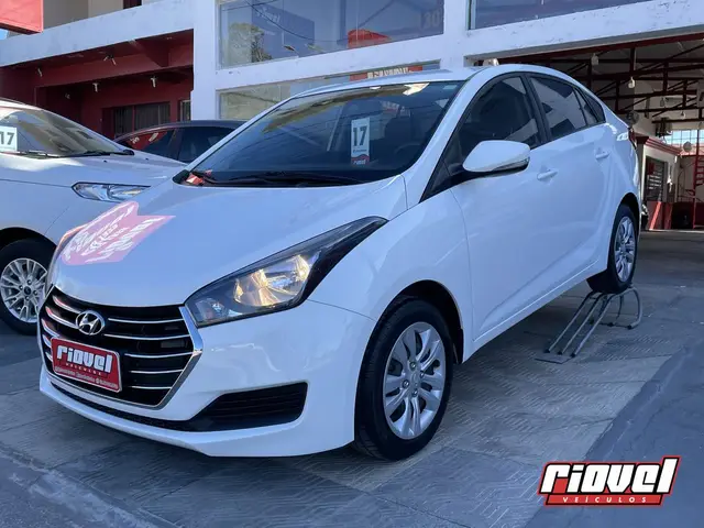 Carro Hyundai HB20S 2017 1.0 Comfort Plus (Flex)