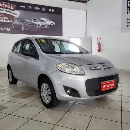 Fiat Palio Attractive 1.4 8V (Flex)