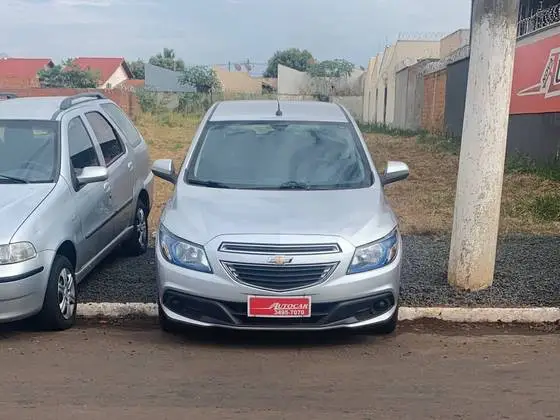Carro Chevrolet Onix 2016 1.0 LT SPE/4