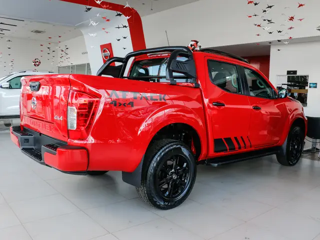 Carro Nissan Frontier 2025 Attack 2.3 Turbo 4x4