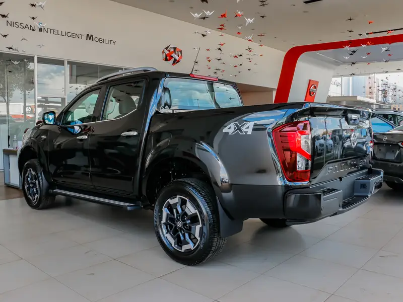 Nissan Frontier Platinum 2.3 Turbo 4x4