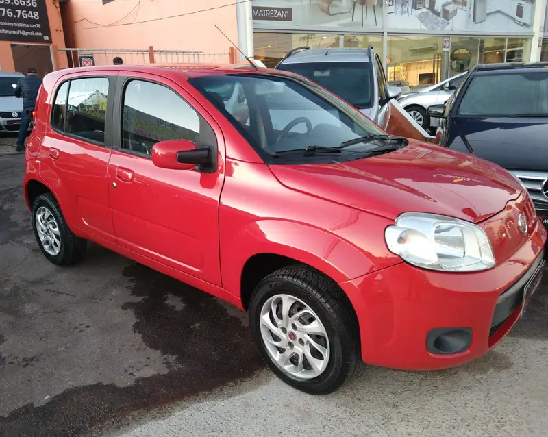 Fiat Uno Vivace 1.0 8V (Flex) 4p