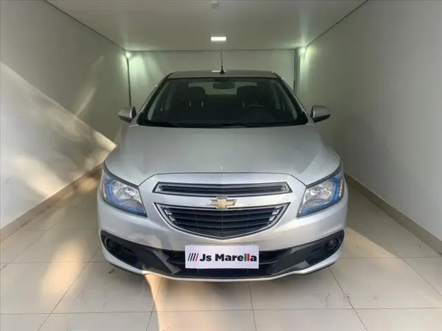 Carro Chevrolet Prisma 2014 1.4 LT SPE/4 (Aut)