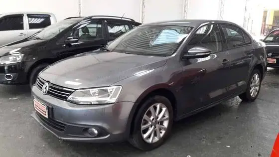 Carro Volkswagen Jetta 2014 2.0 Comfortline Tiptronic (Flex)