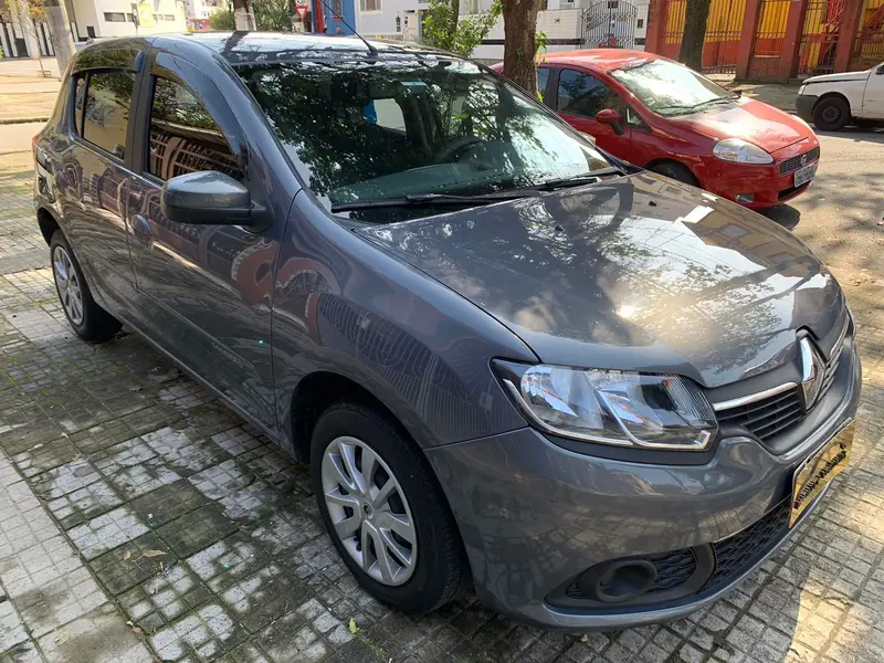 Renault Sandero Expression 1.0 16V (Flex)