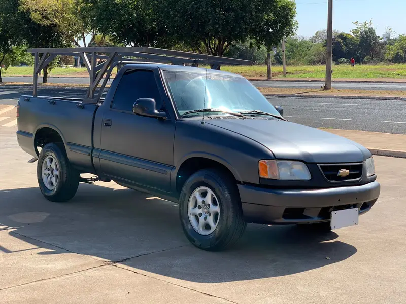 Chevrolet S10 Cabine Simples S10 4x2 2.2 LS (Cab Simples)