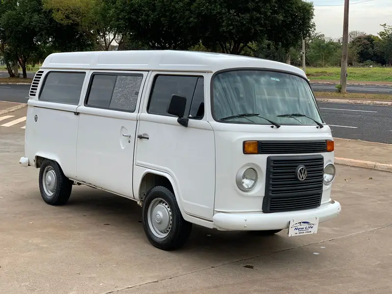 Volkswagen Kombi Furgão Kombi Furgao 1.4 (Flex)