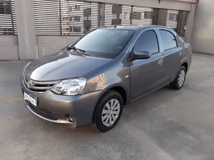 Toyota Etios Sedan 2014 X 1.5 (Flex)