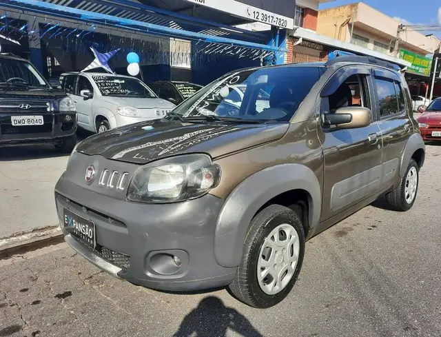 Carro Fiat Uno 2011 Way 1.0 8V (Flex) 4p