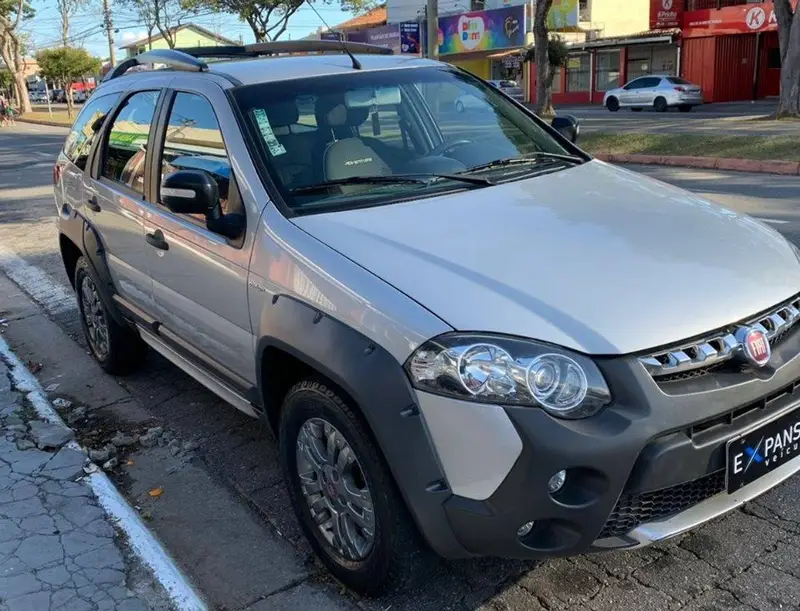 Fiat Palio Weekend Adventure 1.8 16V (Flex)
