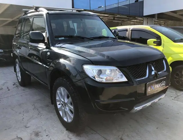 Carro Mitsubishi Pajero TR4 2010 2.0 16V (flex)