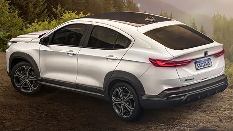 Visual revelado: Fiat Fastback será um Pulse metido a BMW X4