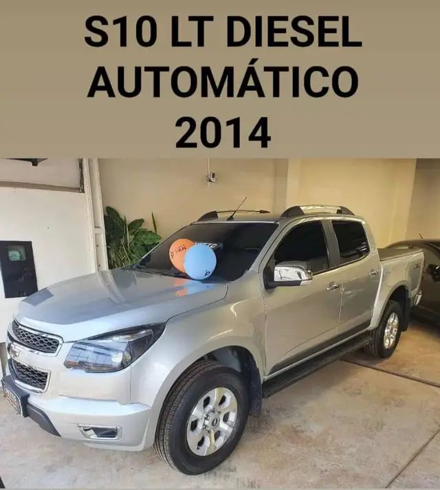 Carro Chevrolet S10 Cabine Dupla 2014 S10 2.8 CTDi 4x2 LT (Cab Dupla)