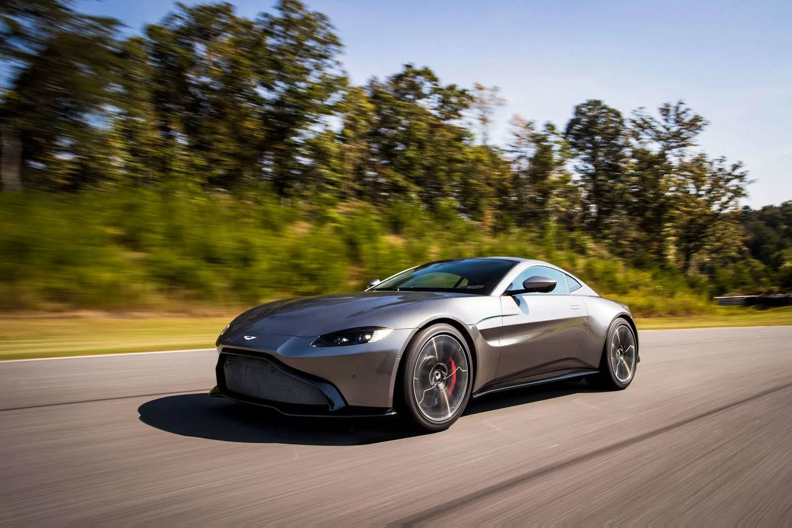 Aston Martin Vantage