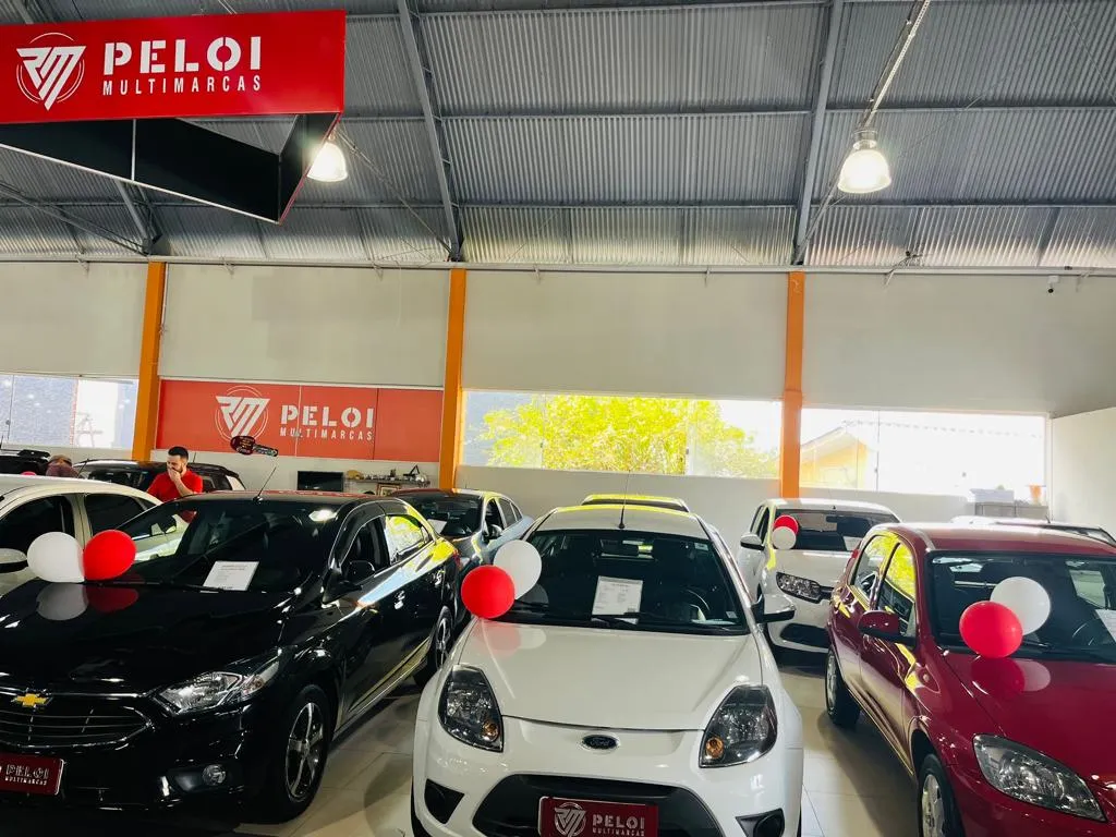 Fachada da loja PELOI MULTIMARCAS - Curitiba - PR