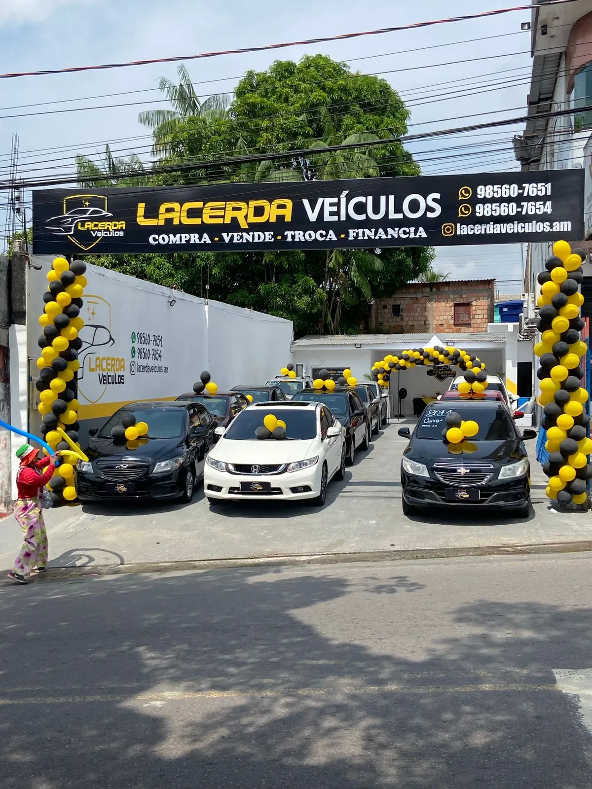 Fachada da loja Veículos à venda em LACERDA VEICULOS  - Manaus - AM | Mobiauto