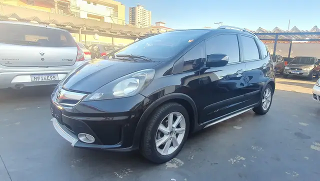 Carro Honda Fit 2013 Twist 1.5 16v (Flex)