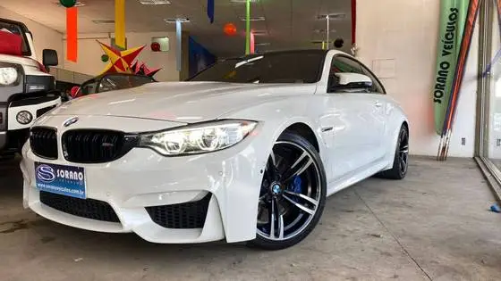Carro BMW M4 2015 3.0 Coupe