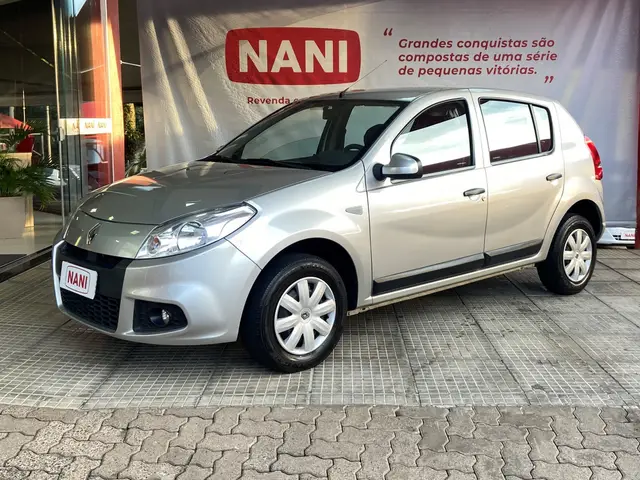 Carro Renault Sandero 2013 Expression 1.0 16V (flex)