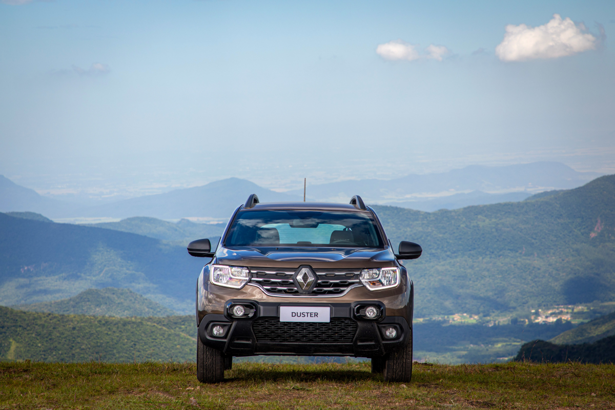 Segunda geração do Renault Duster será comercializada no Brasil a partir de R$ 71.790. Modelo conta com quatro versões, todas com motor 1.6.
