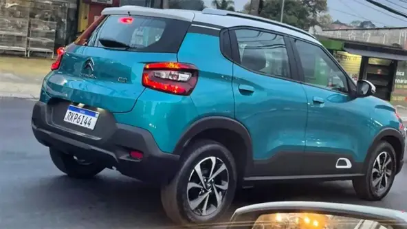 Terceira geração do modelo será finalmente lançada no dia 30 de agosto, e vendida pela Stellantis como um “hatch com atitude SUV”