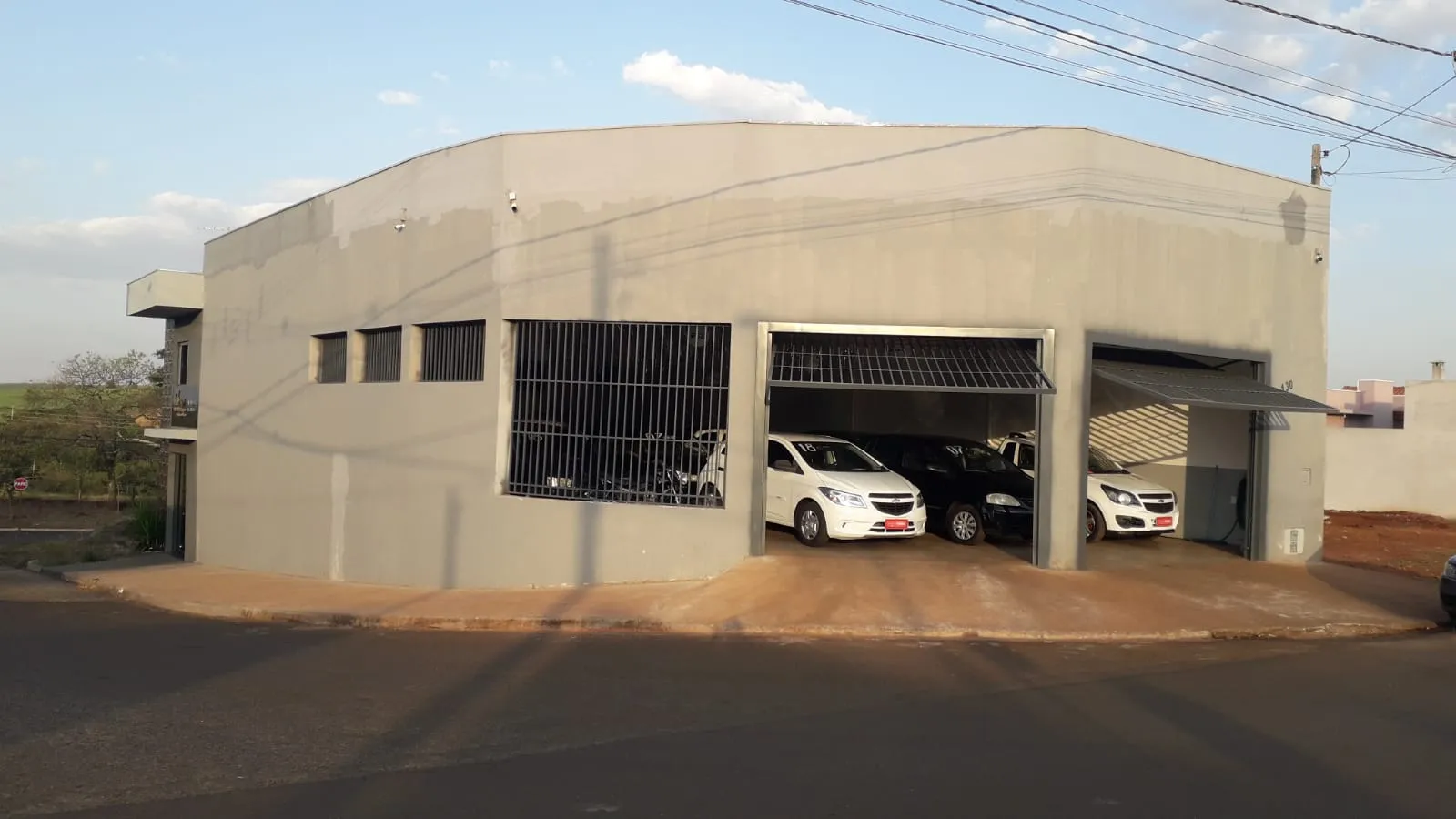 Fachada da loja Veículos à venda em SAMPAIO AUTOMOVEIS - Bocaina - SP | Mobiauto