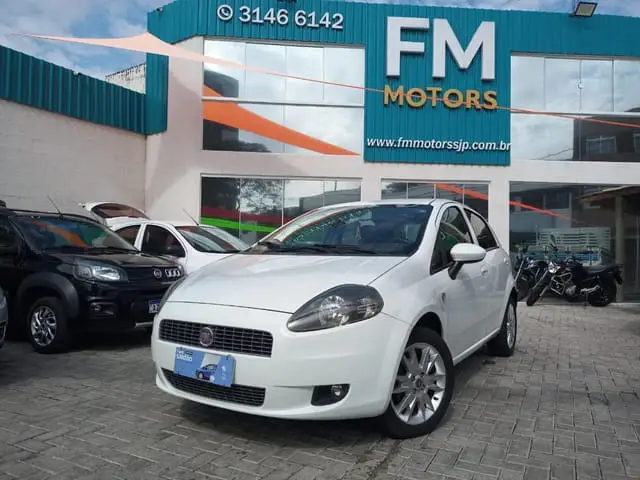 Carro Fiat Punto 2012 Attractive 1.4 (Flex)