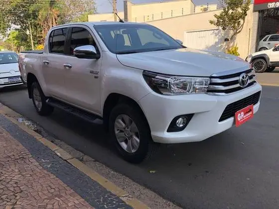 Toyota Hilux Cabine Dupla Hilux 2.7 SR CD 4x2 (Flex) (Aut)