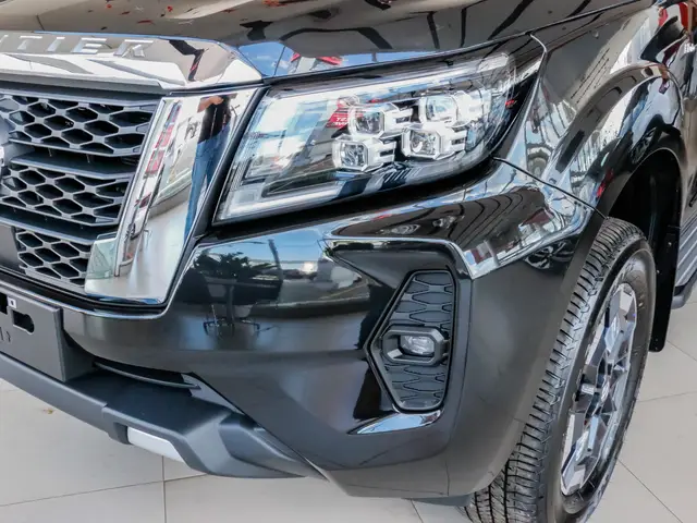 Carro Nissan Frontier 2025 Platinum 2.3 Turbo 4x4