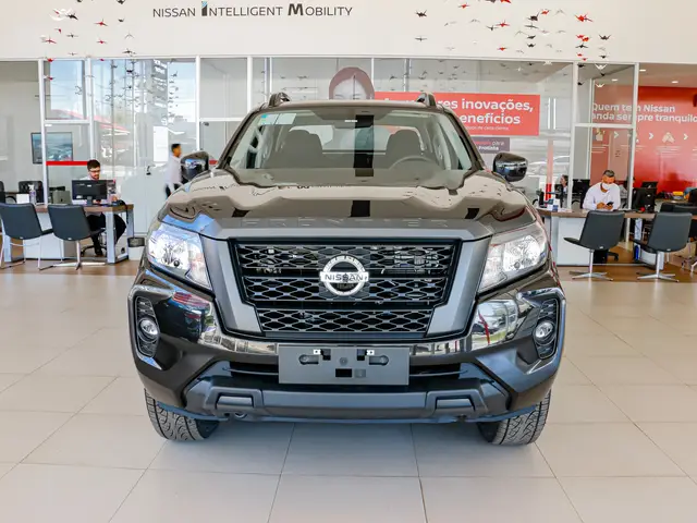 Carro Nissan Frontier 2025 Attack 2.3 Turbo 4x4