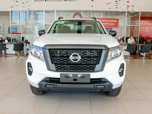 Carro Nissan Frontier 2025 Attack 2.3 Turbo 4x4